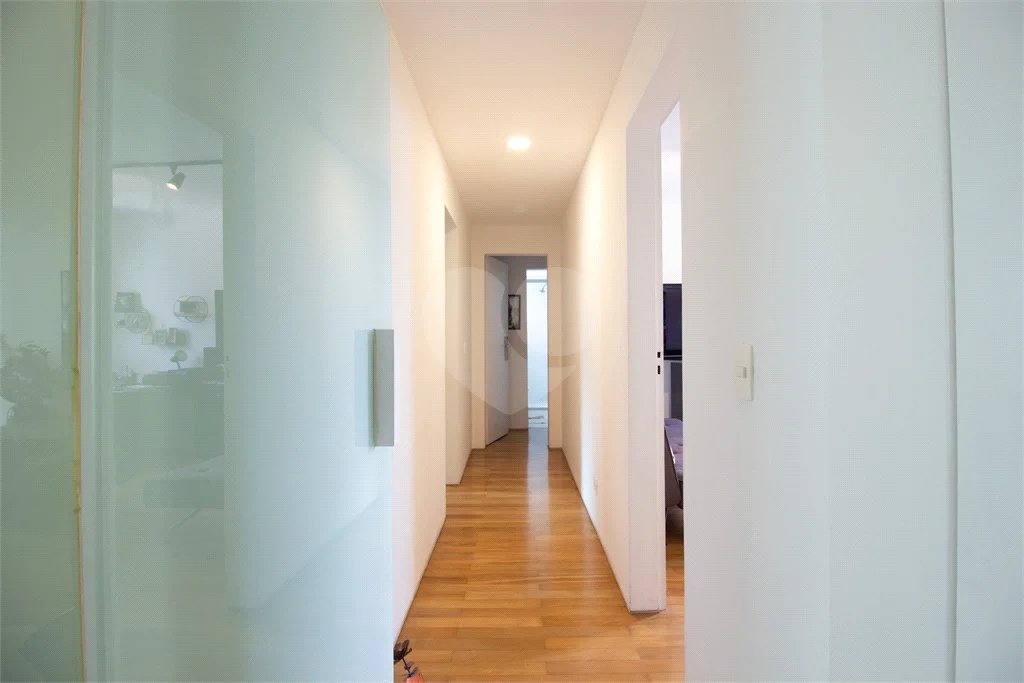 Apartamento a venda no Campo Belo, 192 M², 3 suites, 3 vagas, lazer e próximo ao metrô