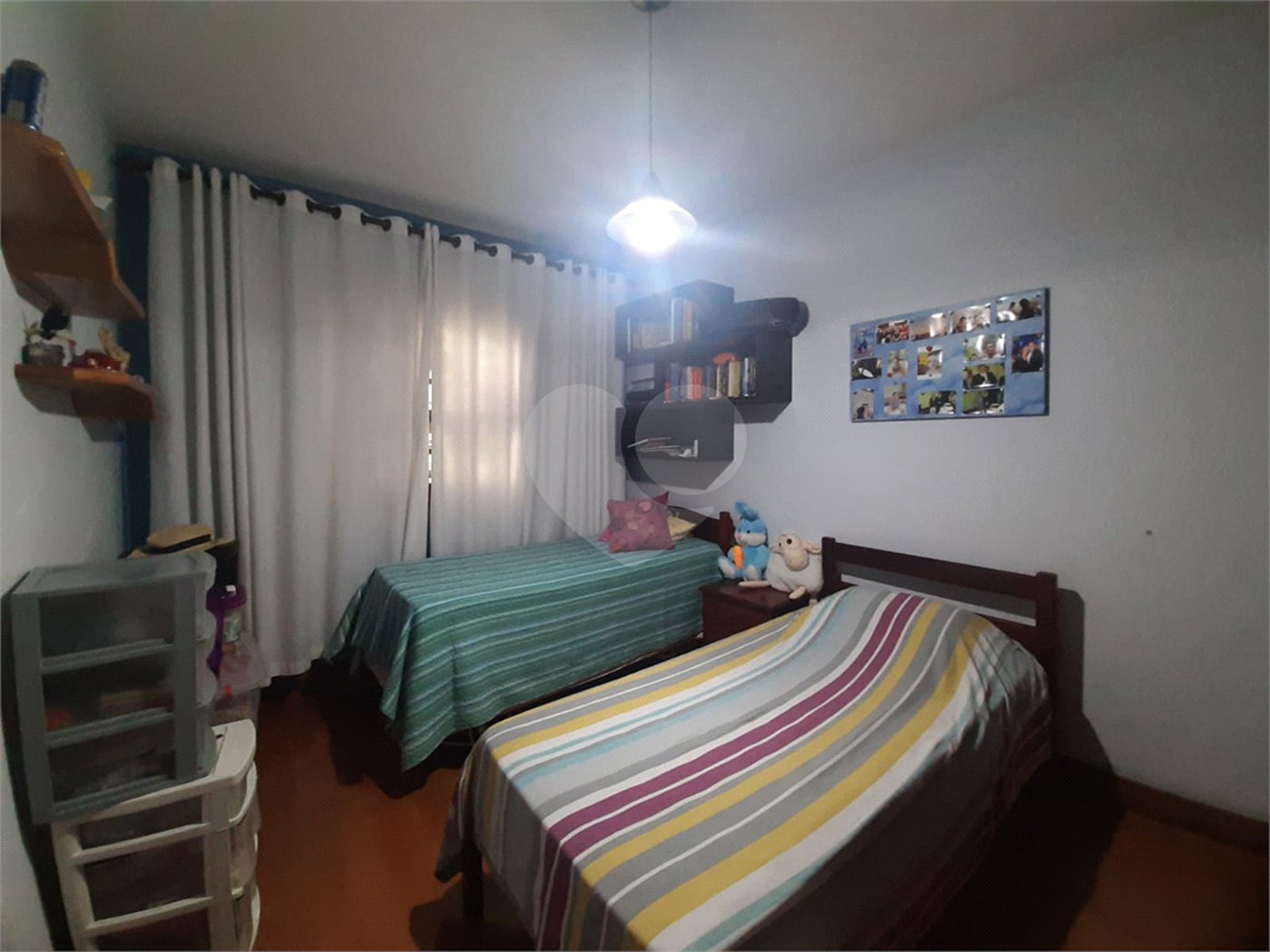 Casa térrea assobradada em rua fechada no Mandaqui - 3 quartos, 1 suite, 3 vagas