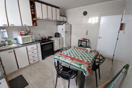 Casa com 3 dormitórios no Jardim Nova Santa Paula