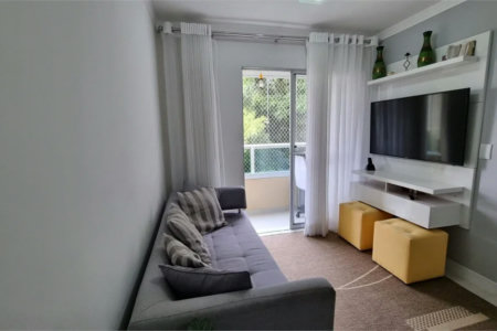 Apartamento à venda com 3 quartos, sendo 1 suíte,  em Jardim Esmeralda, São Paulo, SP