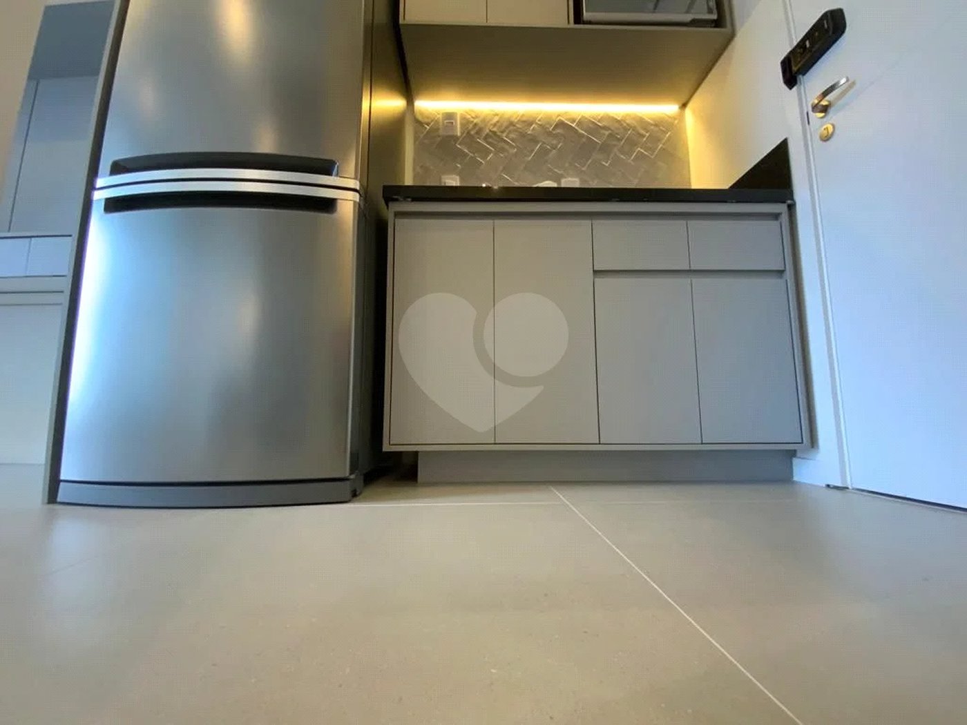 Studio com 28 m² totalmente mobiliado a venda na Vila Clementino