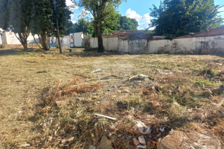 Terreno 784m² proximo à Santa Casa e a USP - Investimento