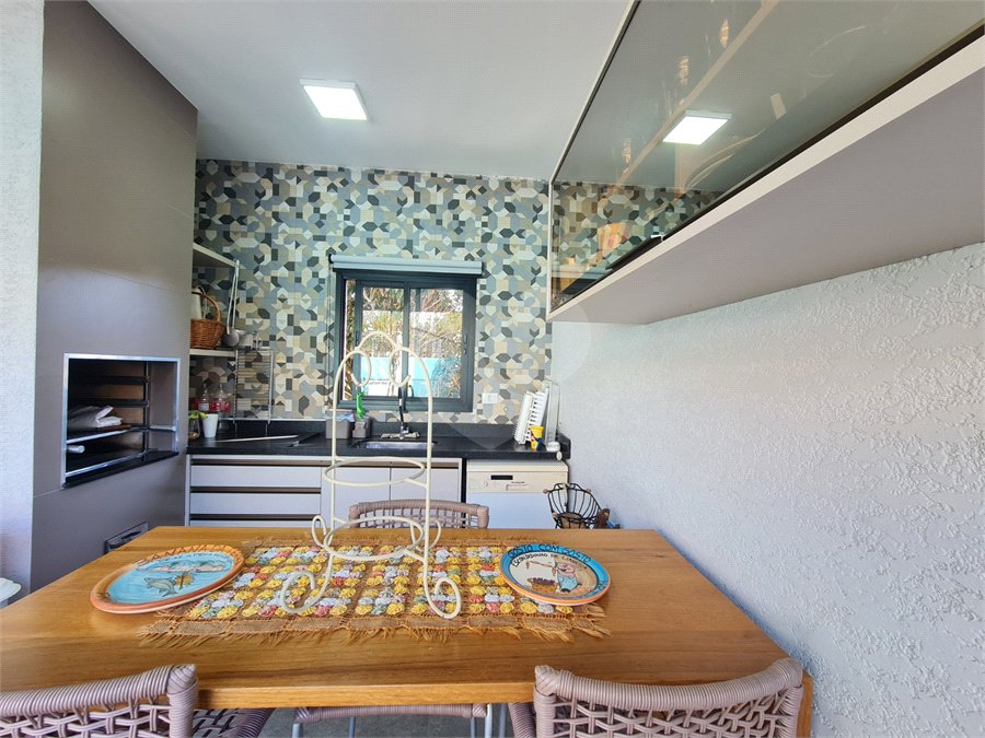 Casa com 4 dormitórios à venda, 214 m² por R$ 1.890.000 - Parque Arco Iris - Atibaia/SP