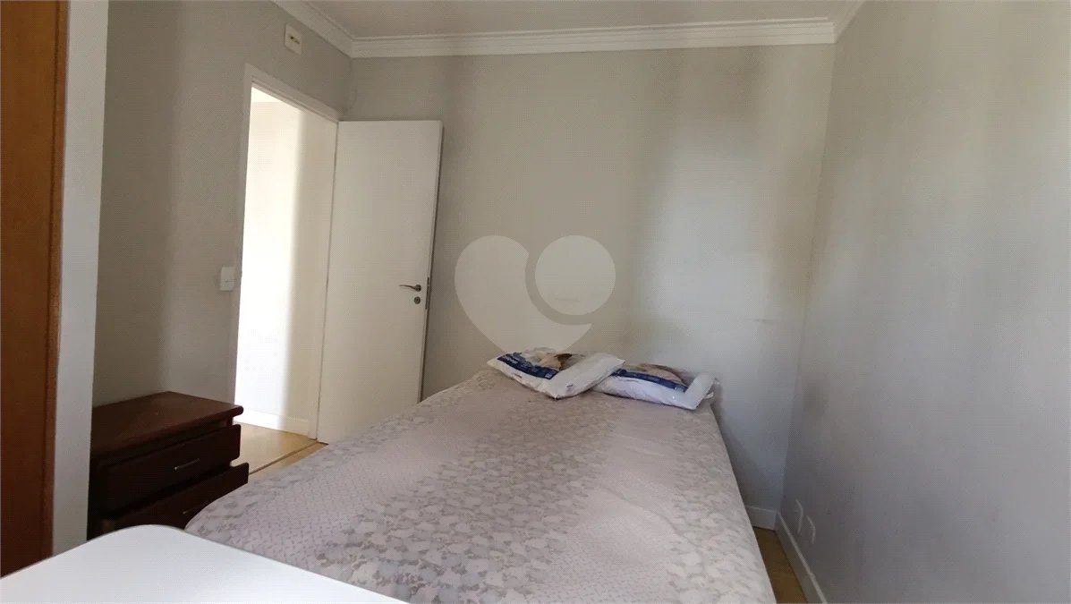 LINDO APARTAMENTO COM 2 QUARTOS NA SANTA CATARINA.