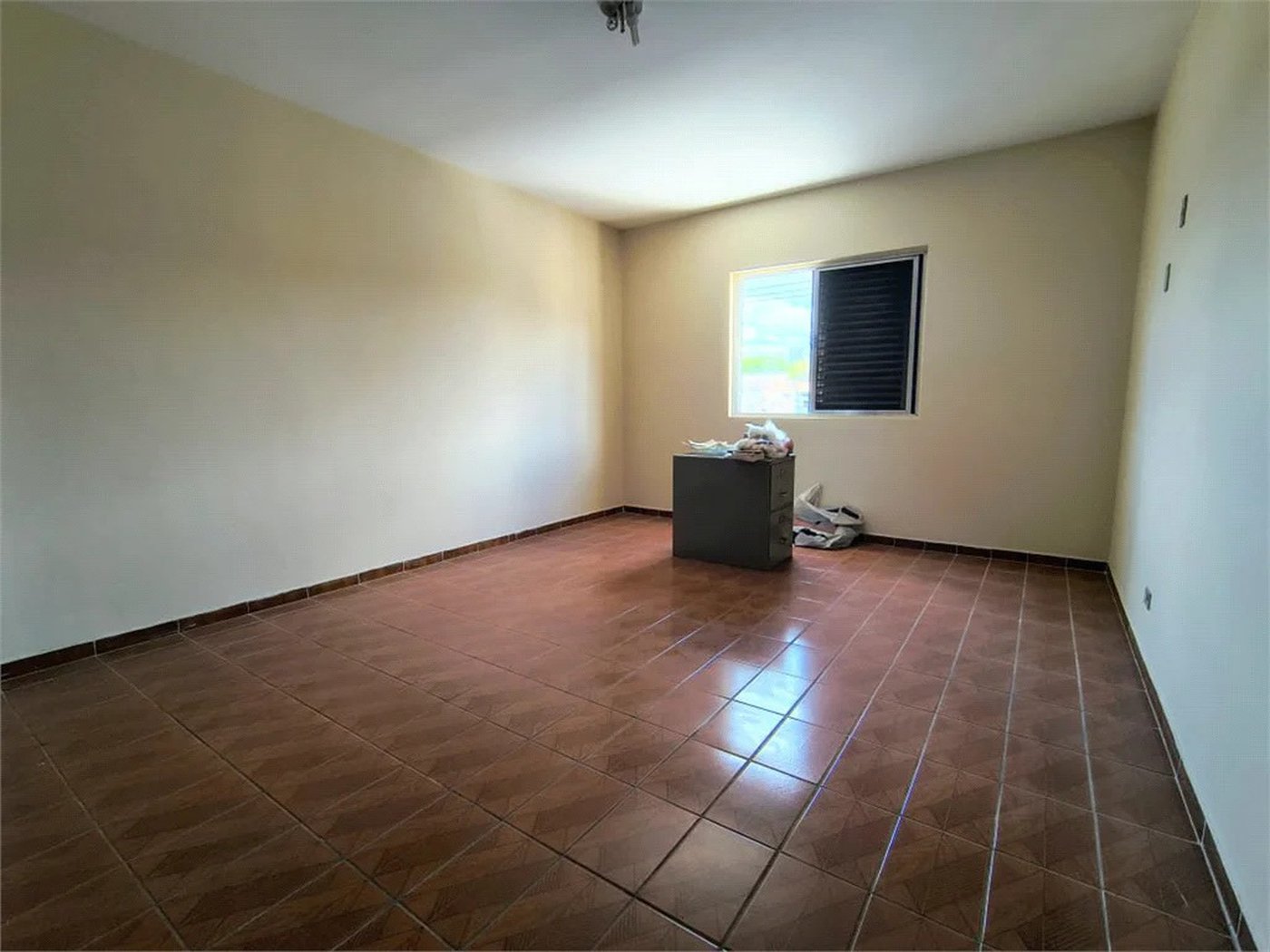 Sobrado à venda com 3 quartos, sendo 1 suíte, em Vila Polopoli, São Paulo - SP