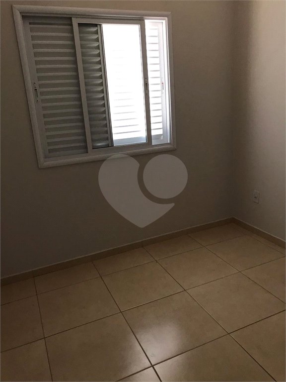 Indaiatuba - Sobrado para venda e Locação - Jardim Nely em Indaiatuba - R$ 425.000,00 - aceita parte em permuta - Bairro tranquilo com fácil acesso a rodovias, Shopping Polo Parque Mall - Assai, Polo shopping - Com duas suítes sendo uma com sacada, , lavabo. área de serviço , 2 vagas, portão ele