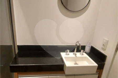 Studio com 27,61 m² a venda na Consolação com sacada