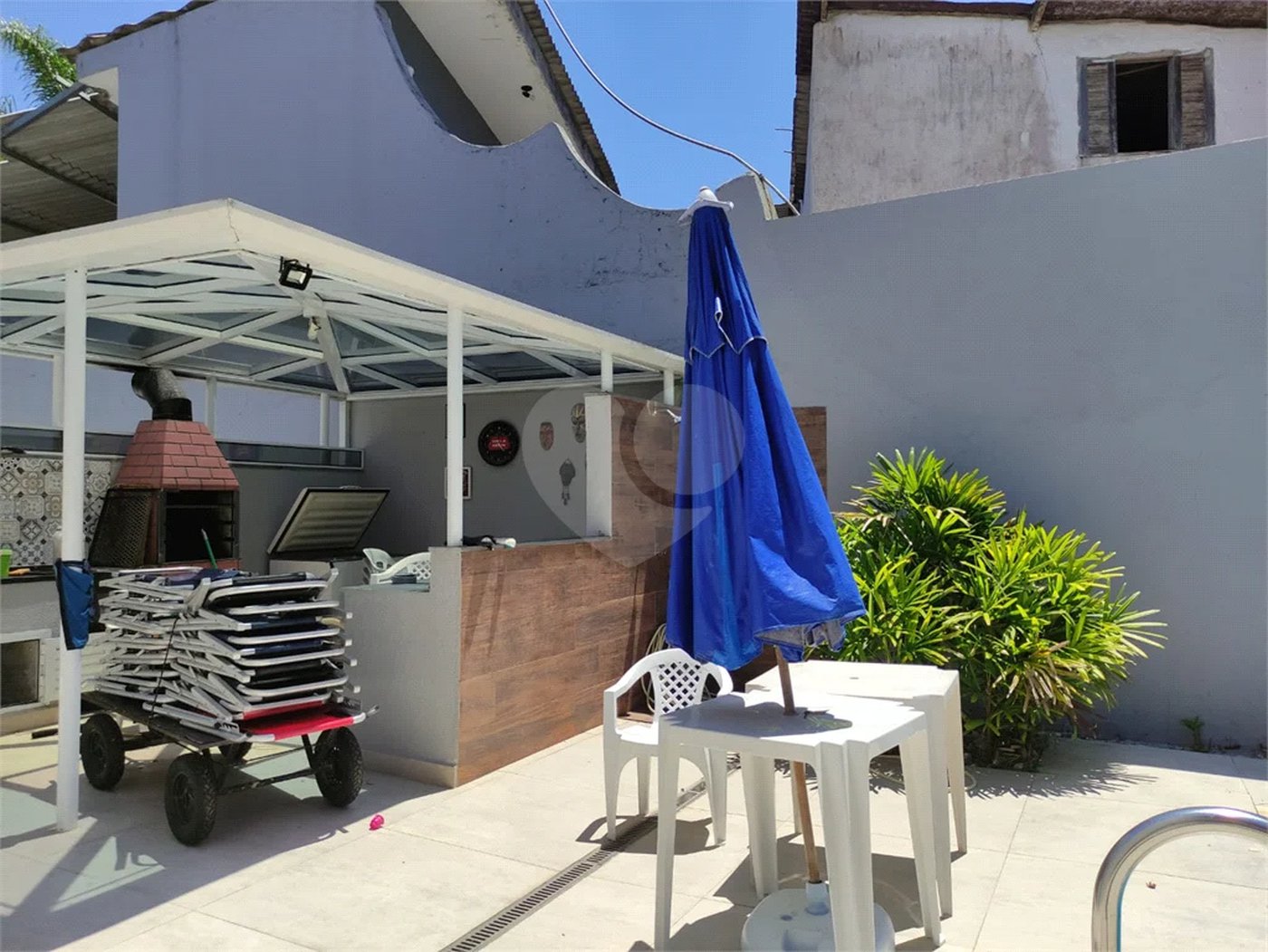 Casa à venda com 6 quartos, sendo 3 suítes, em Costa do Sol, Bertioga, SP