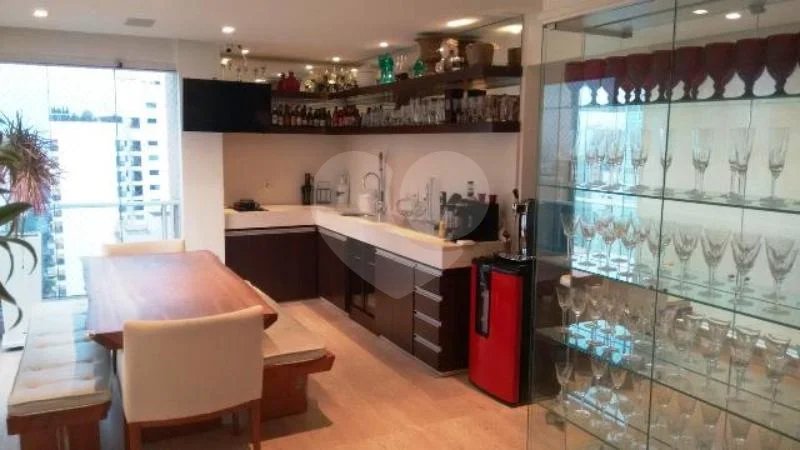 Apartamento Alto Padrão no Campo Belo