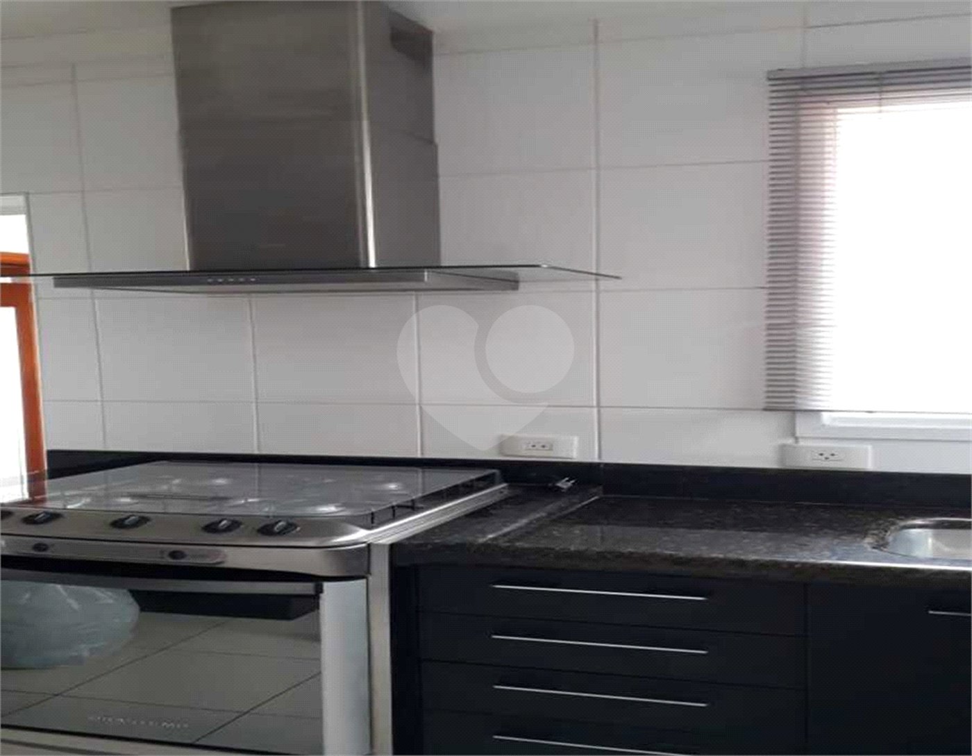 Lindo Apto Edifício Raquel Venda com Sacada gourmet.com 03 dormitórios 01 suíte