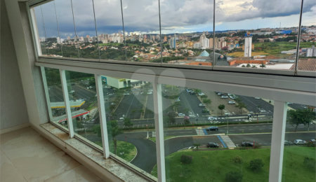Cobertura à venda com 4 quartos, sendo 1 suíte,  em Parque Faber Castell I, São Carlos, SP