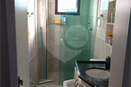 Apartamento Amplo e Completo na Praia da Enseada – Guarujá