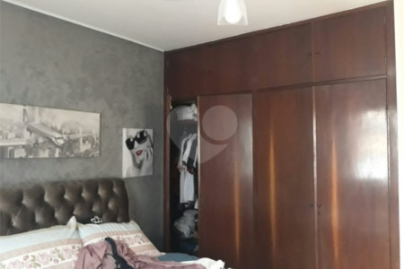 Casa com 120m² , 2 dormitórios , 1 vaga , à venda no Jabaquara.