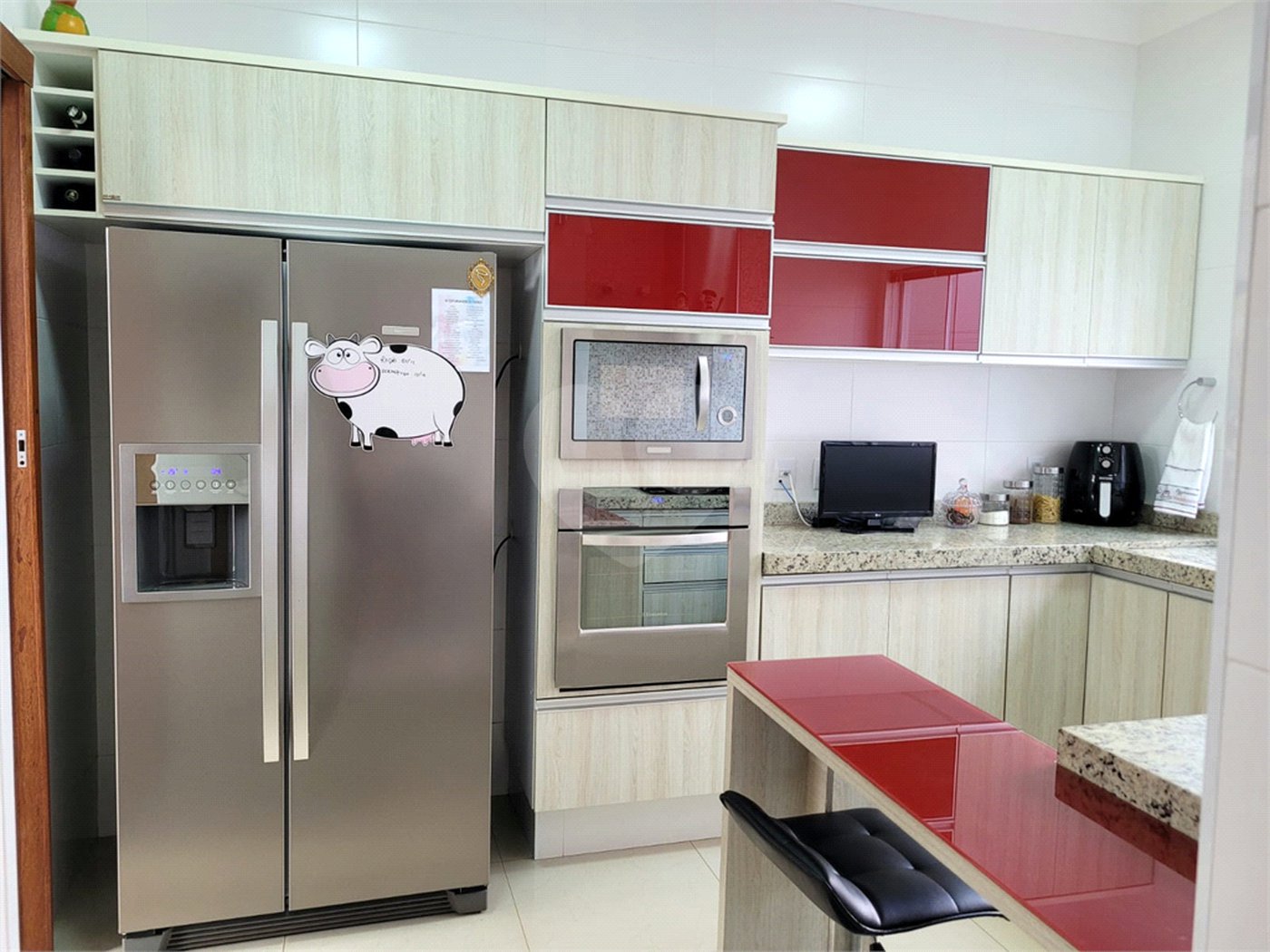 Casa térrea para venda em Araraquara/SP.