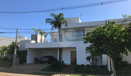 Casa à venda com 4 quartos, sendo 2 suítes,  no condomínio Village Damha II, São Carlos - SP