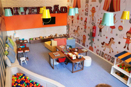 Excelente Apartamento para venda com 4 suítes, 4 vagas e lazer à venda na Vila Mariana!!