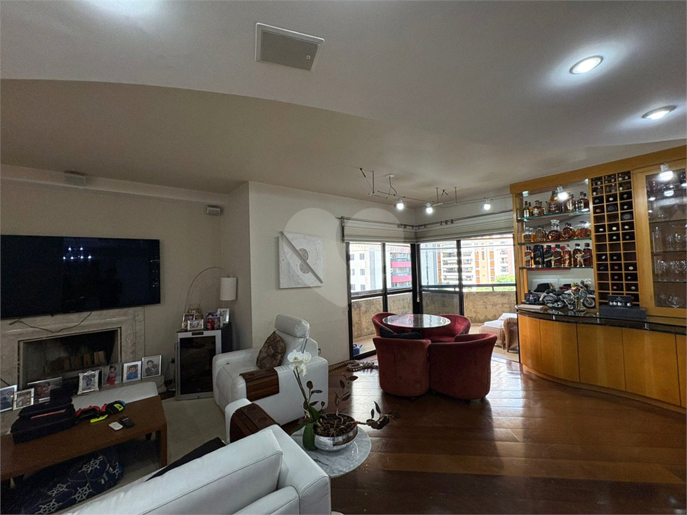 Apartamento á venda - Vila Clementino