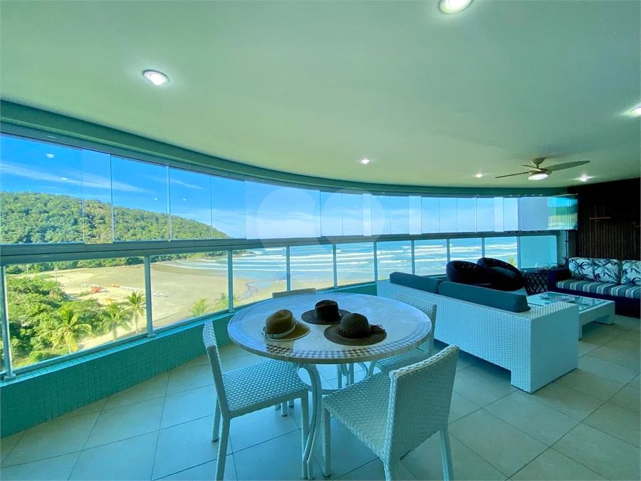 Apartamento à venda com 4 suítes em Riviera de São Lourenço, Bertioga, SP