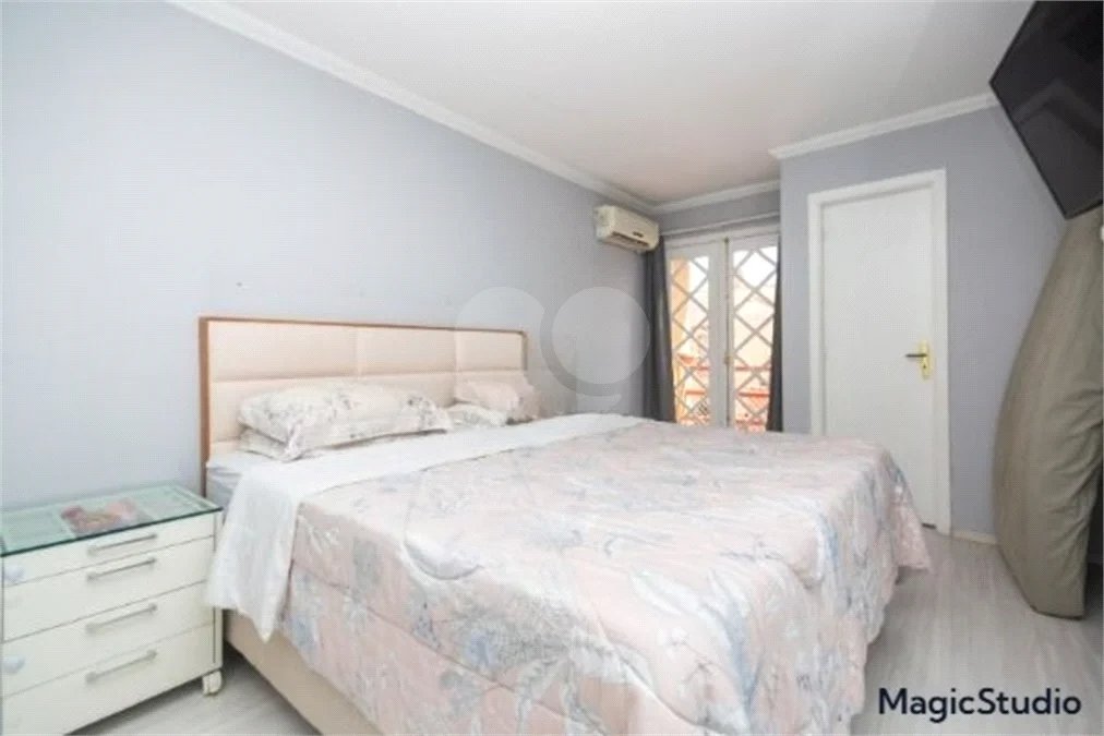 Casa com 260m², 3 dormitórios, 4 vagas, à venda em São Caetano do Sul.