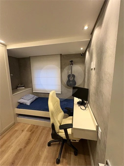 Apartamento duplex de 102 m² com 2 dormitórios, sendo 1 suíte, 3 banheiros, área gourmet e 1 vaga de garagem. Conforto, estilo e exclusividade em um só imóvel!