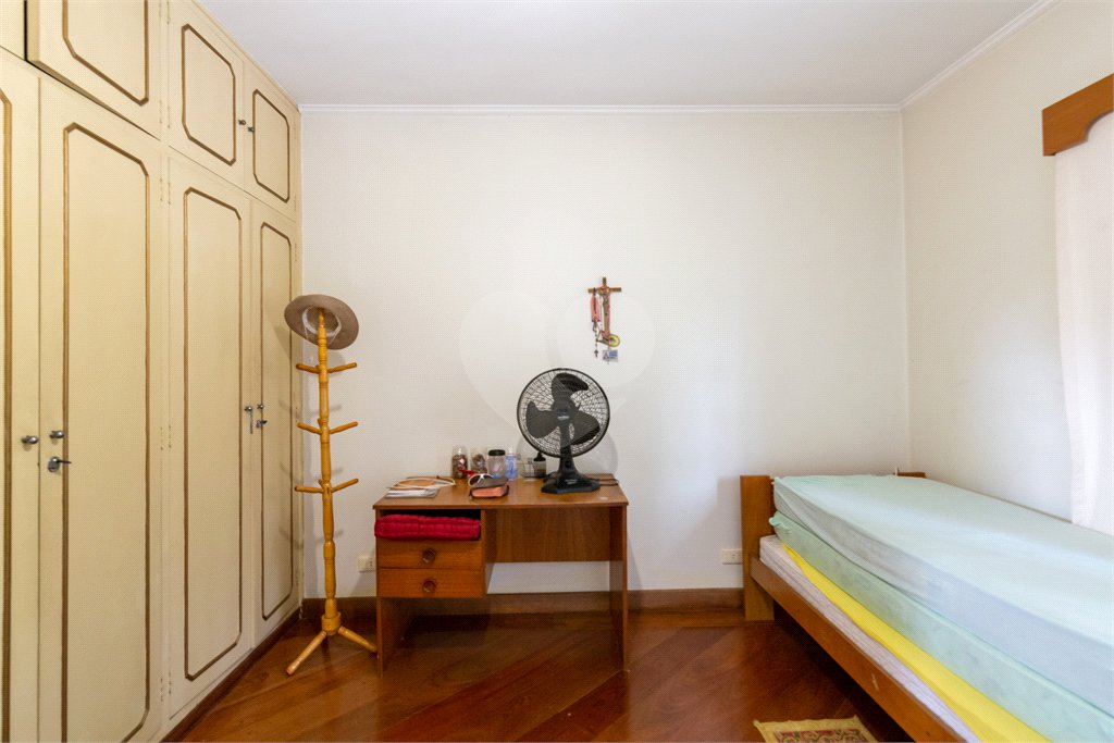 Sobrado à venda com 3 quartos, sendo 1 suíte, em Jardim Prudência, São Paulo, SP