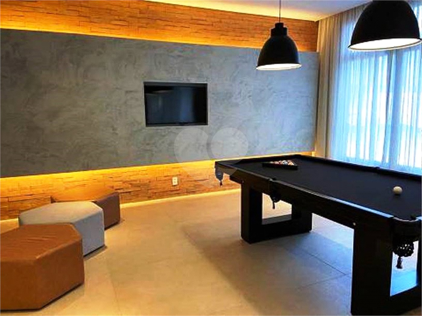 Magnífica Cobertura Penthouse à venda no condomínio Piscine Resort.