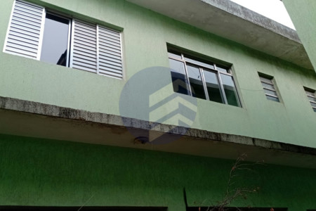 Sobrado residencial/comercial para alugar com 4 quartos, sendo 1 suíte, em Parque Ipê, São Paulo - SP