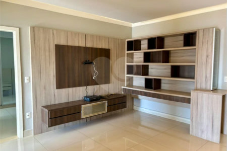 Excelente Sobrado