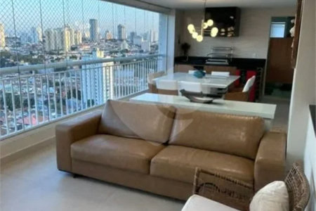 Aptº venda Mooca, 149m², andar alto, 4 dorms, 3 suítes, 2 vagas, varanda gourmet, ar condicionado.