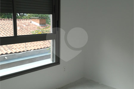 Apartamento tipo garden, novo, nunca habitado. 4 suítes