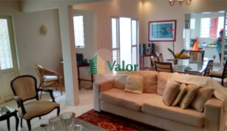 Casa à venda com 3 quartos, sendo 1 suíte, no Centro, São Carlos, SP