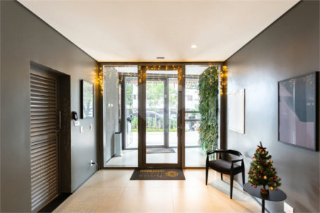 LINDO STUDIO DE 32M² PRÓXIMO DE TUDO