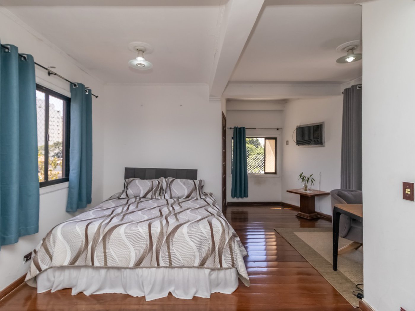 Sobrado para venda em Vila Indiana com 5 quartos, sendo 3 suítes, 500m²