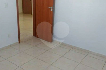 Apartamento para venda no Condomínio Residencial Monte Logan
