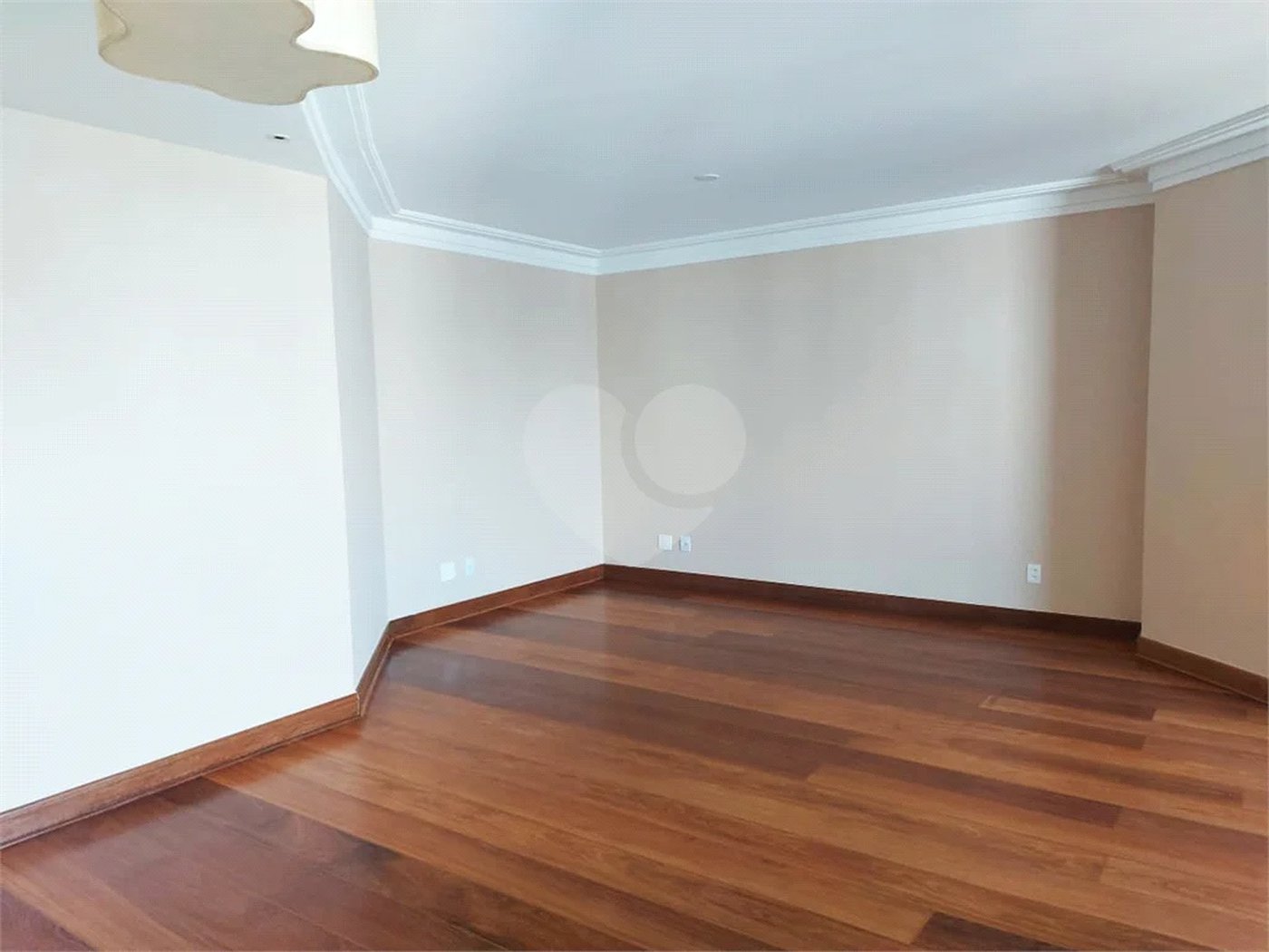 APARTAMENTO PARA LOCAÇÃO NA VILA LEOPOLDINA COM 03 DORM 1 SUITE E 02 VAGAS DE GARAGEM