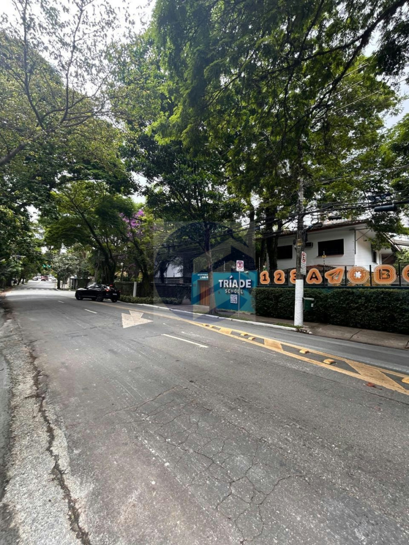 Sobrado, 2 quartos, 606 m² - Foto 4