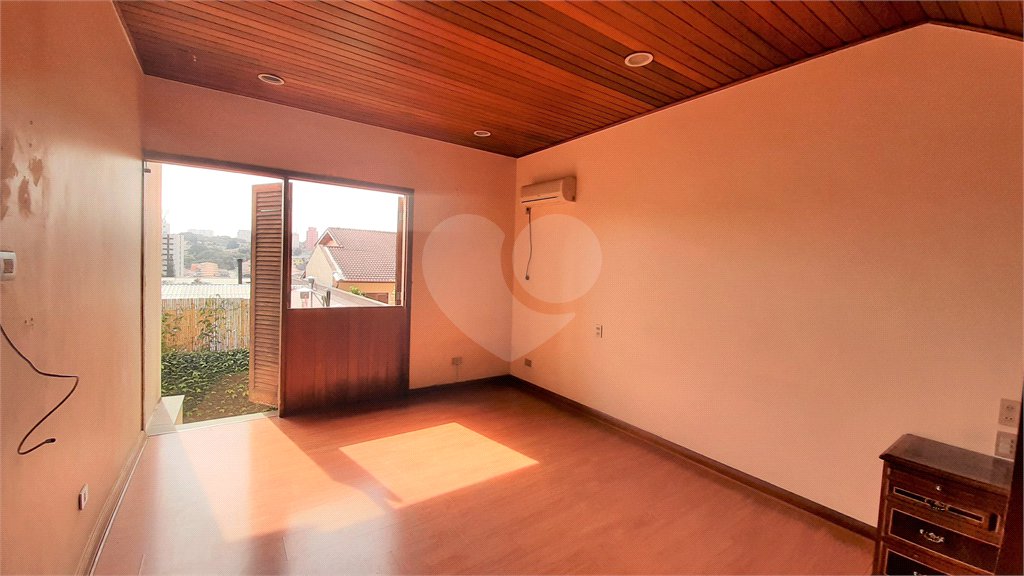 Casa Térrea à venda com 4 quartos, sendo 2 suítes, em Chácara Monte Alegre, São Paulo, SP