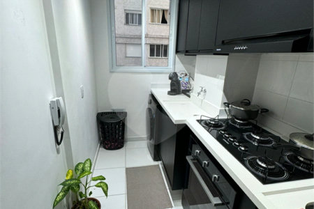 Apartamento á venda e locação com 38m² - Brás