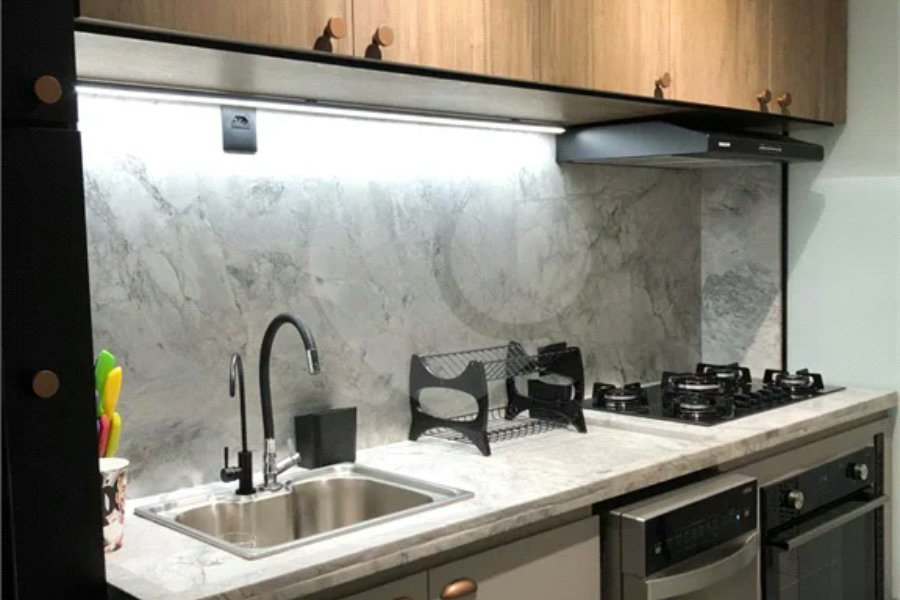 Apartamento à venda com 3 quartos, sendo 1 suíte, em Santo Amaro, São Paulo, SP