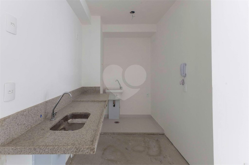 Apartamento de 37m² com 2 dormitórios.