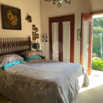 Casa à venda, 742 m², com piscina, 5 suítes, em Embu das Artes