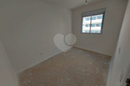 Apartamento com 36m² , 1 dormitório , à venda no Cambucí.
