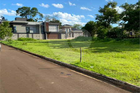 Terreno à Venda – Residencial Village dos Bosques – área nobre da cidade