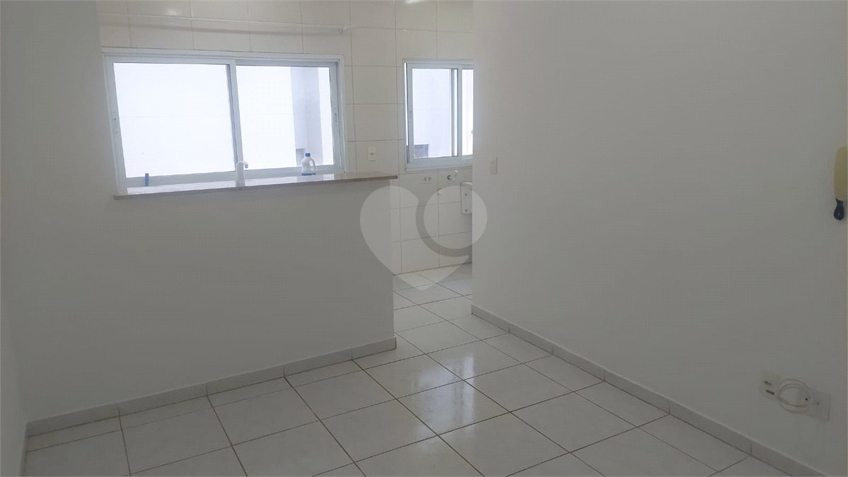 Apartamento à venda perto da USP com vaga coberta