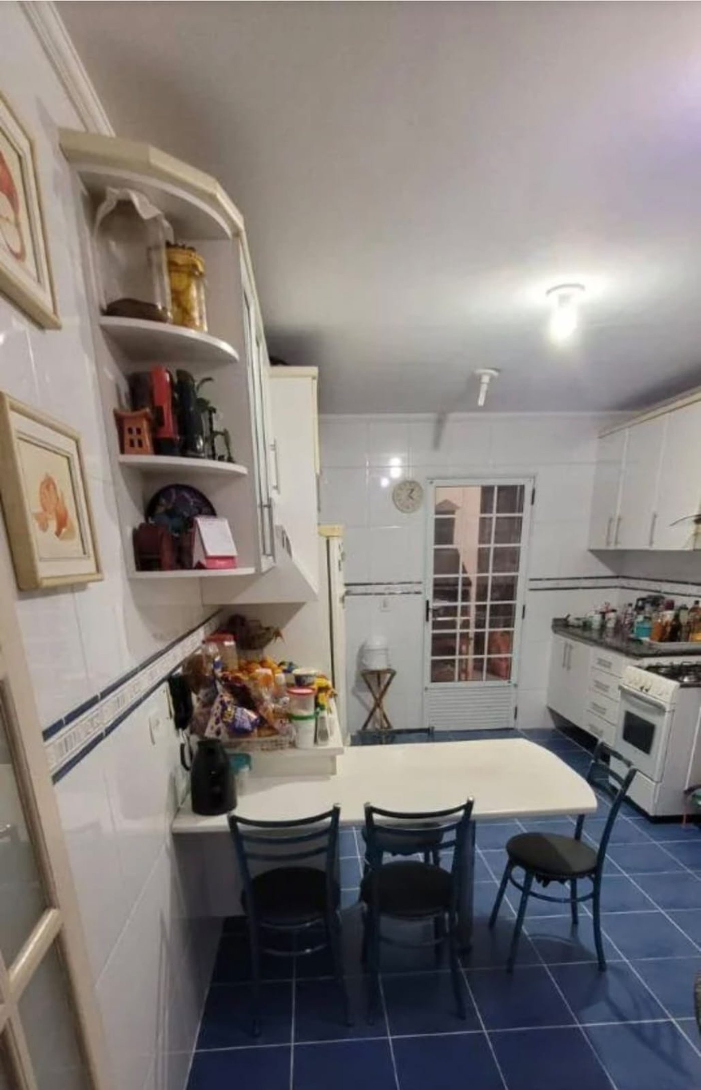 Sobrado espaçoso e completo em condomínio fechado no Bonfiglioli!