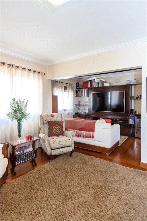 Apartamento à venda na Vila Mariana com 4 dormitórios