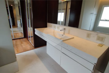 Á venda Apartamento Alto Padrão 5 suítes / 8 vagas 522m² Vila Nova Conceição