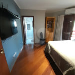 3 AMPLAS SUITES MAIS ECRITORIO MUITO VERDE E AMPLO QUINTAL