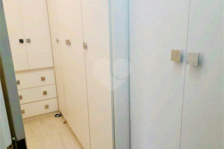 Apartamento à venda na Saúde de 500m² com 5 dormitórios, 4 suítes e 5 vagas