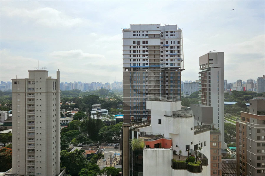 Apartamento à venda com 1 quarto em Moema, São Paulo, SP